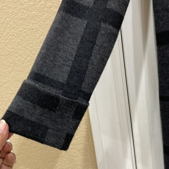 Apt9 - Picture 2 of 4